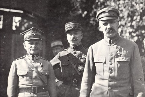 Marszałek J.Piłsudski, gen. P. Henrys, gen. L.Skierski, sierpień 1920r.