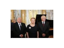 Lureaci nagród: Andrzej Chojnowski, Anna Seniuk i Mieczysław Mąkosza